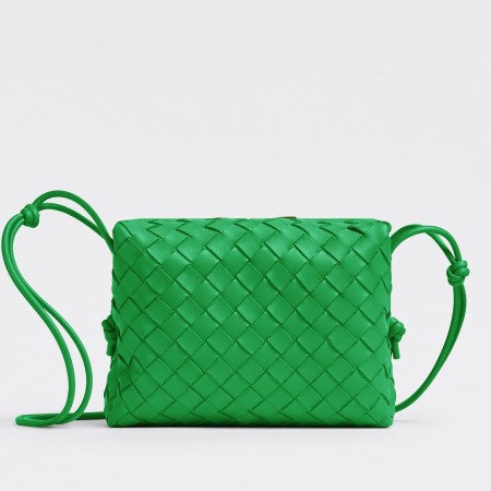 Bottega Veneta Loop Small Bag In Green Intrecciato Lambskin