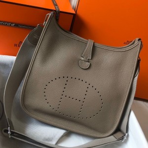 Hermes Evelyne III 29 Bag in Tourterelle Clemence Leather