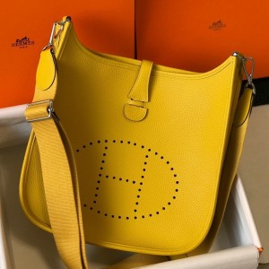 Hermes Evelyne III 29 Bag in Jaune Ambre Clemence Leather