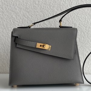 Hermes Kelly En Desordre 20 Handmade Bag In Etain Epsom Calfskin