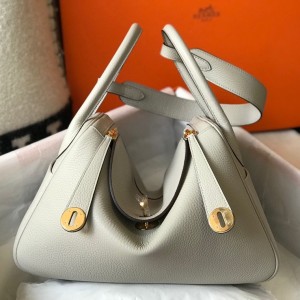 Hermes Lindy 26cm Bag in Pearl Grey Clemence Leather with GHW