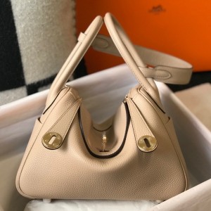 Hermes Lindy 26cm Bag in Trench Clemence Leather with GHW
