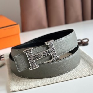 Hermes H Touareg Reversible Belt 32MM in Grey Clemence Leather