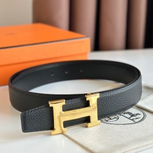 Hermes H Reversible Belt 32MM in Black Clemence Leather