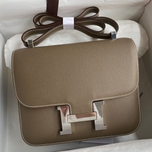 Replica Hermes Picotin Lock 18 Bag In Vert Vertigo Clemence Leather