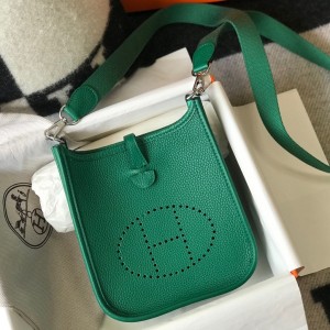 Hermes Mini Evelyne 16 Amazone Bag in Malachite Clemence Leather