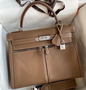Hermes Kelly Lakis 32cm Handmade Bag In Taupe Swift Calfskin