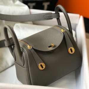 Hermes Lindy Mini Bag in Etain Clemence Leather with GHW