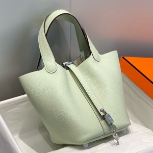 Hermes Picotin Lock 18 Bag in Vert Fizz Clemence Leather with PHW
