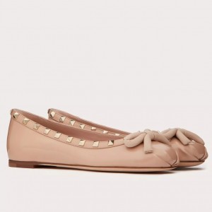 Valentino Rockstud Ballerina In Rose Cannelle Patent Leather